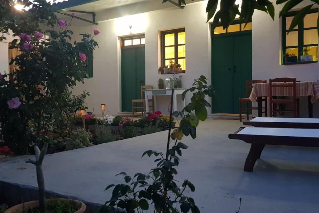Erofili Cottage House 伊罗达 外观 照片